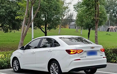 Chevrolet Monza, 2021 год, 1 000 000 рублей, 6 фотография