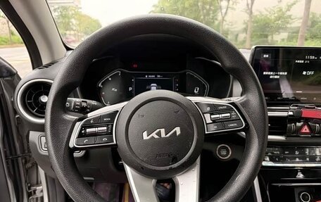 KIA K3, 2021 год, 1 695 000 рублей, 10 фотография