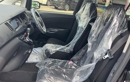 Toyota ISis I, 2011 год, 989 000 рублей, 8 фотография