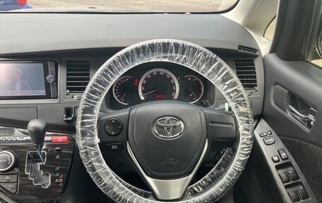 Toyota ISis I, 2011 год, 989 000 рублей, 10 фотография