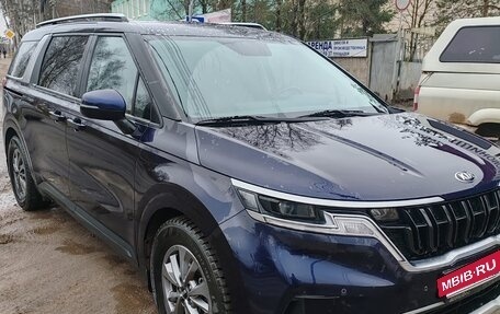 KIA Carnival, 2021 год, 3 600 000 рублей, 3 фотография