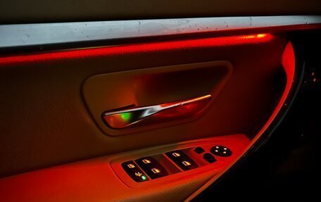 BMW 3 серия, 2015 год, 1 980 000 рублей, 18 фотография