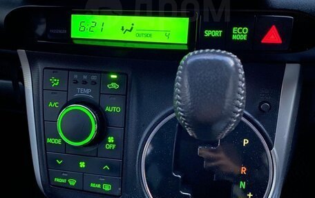 Toyota Wish II, 2011 год, 1 190 000 рублей, 2 фотография