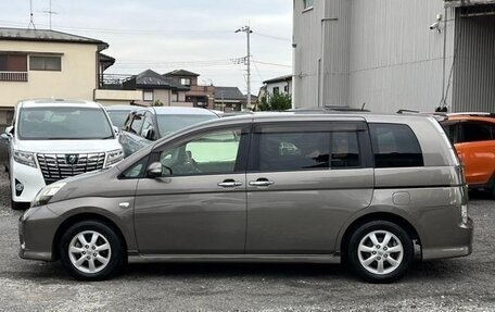 Toyota ISis I, 2012 год, 1 032 000 рублей, 5 фотография