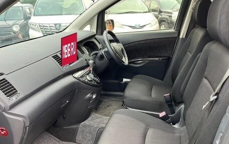 Toyota ISis I, 2012 год, 1 032 000 рублей, 19 фотография