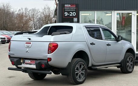 Mitsubishi L200 IV рестайлинг, 2013 год, 1 799 000 рублей, 7 фотография