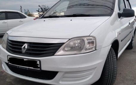 Renault Logan I, 2012 год, 550 000 рублей, 1 фотография