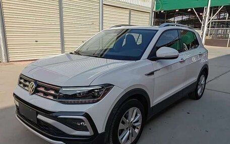 Volkswagen T-Cross I, 2021 год, 1 645 000 рублей, 1 фотография