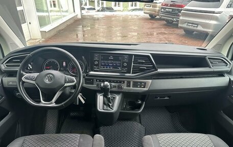 Volkswagen Multivan T6 рестайлинг, 2020 год, 4 999 000 рублей, 7 фотография