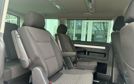 Volkswagen Multivan T6 рестайлинг, 2020 год, 4 999 000 рублей, 12 фотография