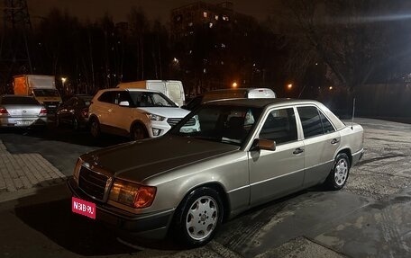 Mercedes-Benz E-Класс, 1992 год, 290 000 рублей, 1 фотография