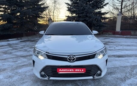 Toyota Camry, 2014 год, 2 590 000 рублей, 8 фотография