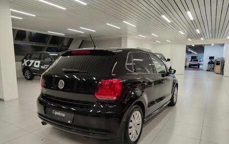 Volkswagen Polo VI (EU Market), 2013 год, 586 000 рублей, 2 фотография