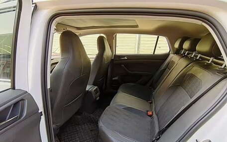 Volkswagen T-Cross I, 2021 год, 1 645 000 рублей, 9 фотография