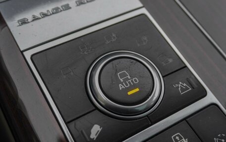 Land Rover Range Rover IV рестайлинг, 2013 год, 3 885 000 рублей, 21 фотография