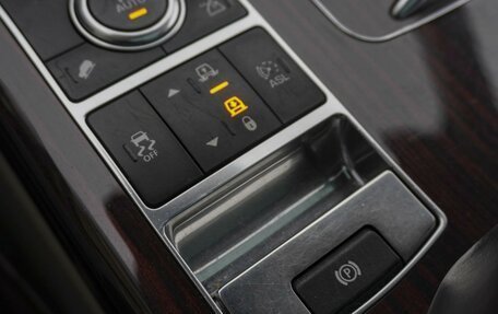 Land Rover Range Rover IV рестайлинг, 2013 год, 3 885 000 рублей, 22 фотография