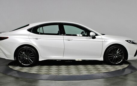 Toyota Camry, 2025 год, 4 940 000 рублей, 4 фотография