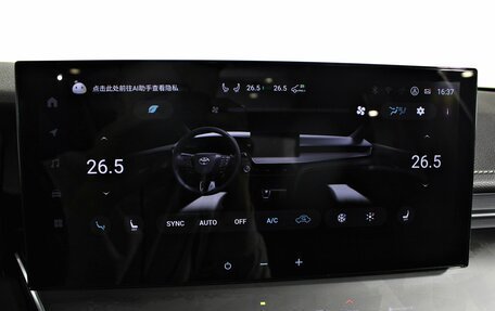 Toyota Camry, 2025 год, 4 940 000 рублей, 22 фотография