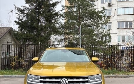 Volkswagen Teramont I, 2018 год, 3 500 000 рублей, 2 фотография