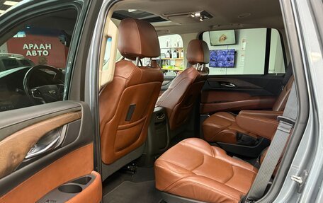 Cadillac Escalade IV, 2019 год, 4 750 000 рублей, 8 фотография