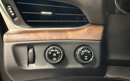 Cadillac Escalade IV, 2019 год, 4 750 000 рублей, 15 фотография