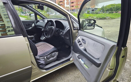 Toyota Harrier, 1999 год, 720 000 рублей, 8 фотография