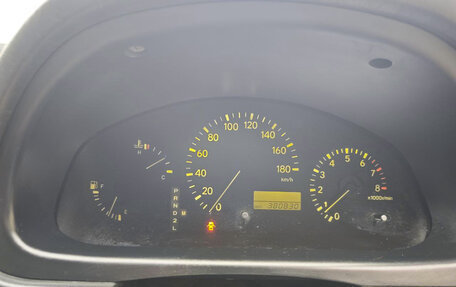 Toyota Harrier, 1999 год, 720 000 рублей, 7 фотография