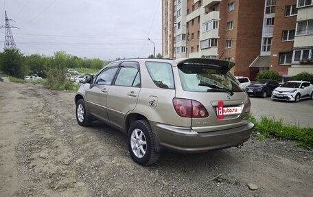 Toyota Harrier, 1999 год, 720 000 рублей, 12 фотография