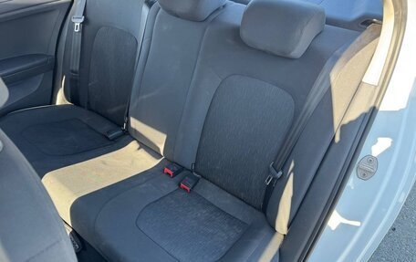 Volkswagen Jetta VII, 2023 год, 898 000 рублей, 13 фотография