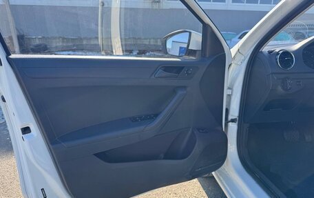 Volkswagen Jetta VII, 2023 год, 898 000 рублей, 15 фотография