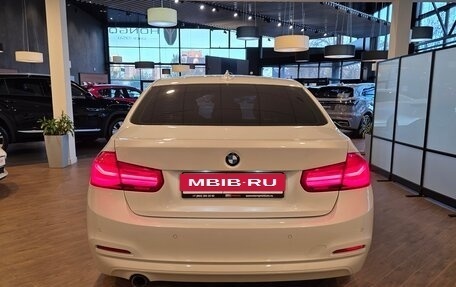 BMW 3 серия, 2017 год, 1 999 000 рублей, 3 фотография