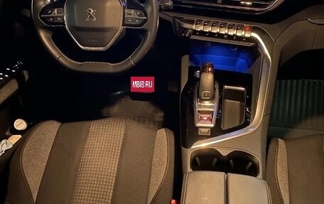 Peugeot 3008 II, 2020 год, 2 600 000 рублей, 4 фотография