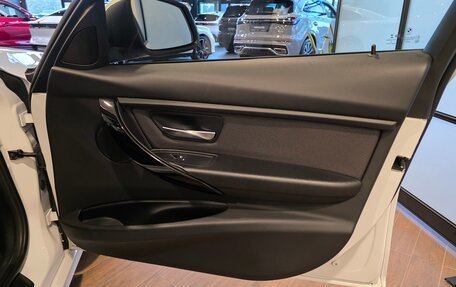 BMW 3 серия, 2017 год, 1 999 000 рублей, 26 фотография