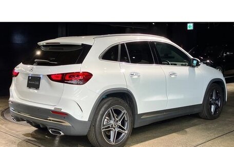 Mercedes-Benz GLA, 2022 год, 2 270 125 рублей, 32 фотография