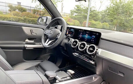 Mercedes-Benz GLB, 2021 год, 1 950 125 рублей, 26 фотография