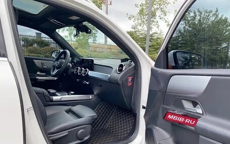 Mercedes-Benz GLB, 2021 год, 1 950 125 рублей, 27 фотография