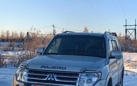 Mitsubishi Pajero IV, 2011 год, 2 500 000 рублей, 1 фотография