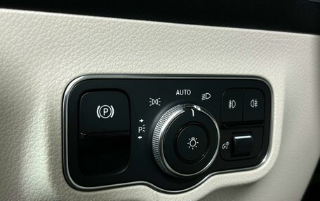 Mercedes-Benz GLB, 2021 год, 3 299 000 рублей, 30 фотография