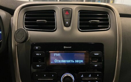 Renault Sandero II рестайлинг, 2019 год, 1 365 000 рублей, 14 фотография