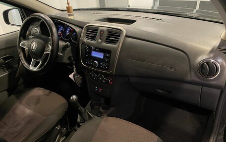 Renault Sandero II рестайлинг, 2019 год, 1 365 000 рублей, 12 фотография