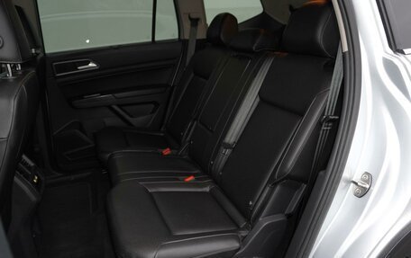 Volkswagen Teramont I, 2018 год, 3 130 000 рублей, 13 фотография