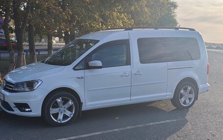 Volkswagen Caddy IV, 2018 год, 2 150 000 рублей, 2 фотография