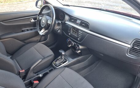 KIA Rio IV, 2018 год, 1 450 000 рублей, 9 фотография