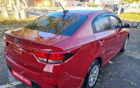 KIA Rio IV, 2018 год, 1 450 000 рублей, 3 фотография