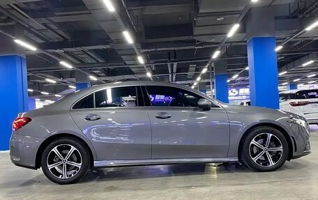 Mercedes-Benz A-Класс, 2022 год, 2 153 000 рублей, 6 фотография