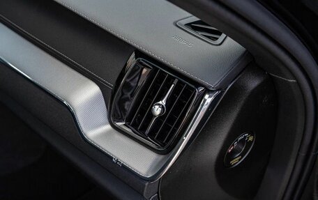 Volvo XC60 II, 2025 год, 11 200 000 рублей, 24 фотография