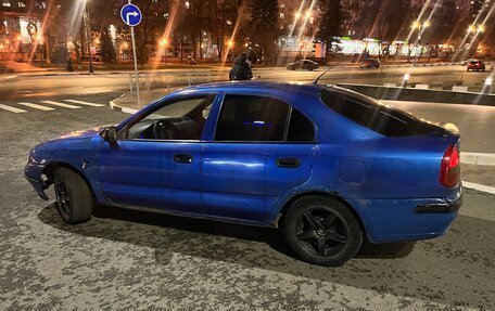 Mitsubishi Carisma I, 1999 год, 150 000 рублей, 3 фотография