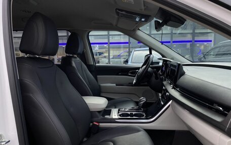 KIA Carnival, 2022 год, 4 299 000 рублей, 30 фотография