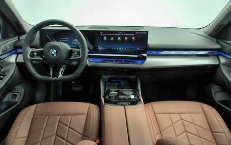 BMW 5 серия, 2025 год, 8 600 000 рублей, 7 фотография