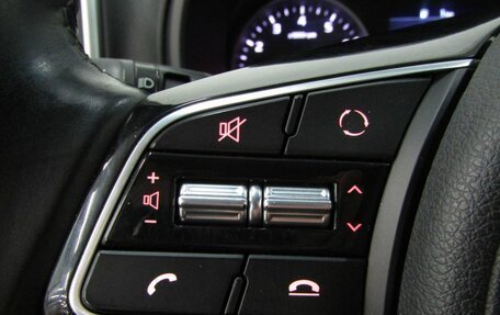 KIA Sportage IV рестайлинг, 2020 год, 2 100 000 рублей, 24 фотография